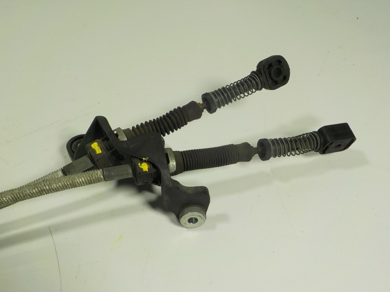 Recambio de palanca cambio para volkswagen golf vii variant 2.0 tdi referencia OEM IAM 5Q0711049AQ 5Q0711049AQ 