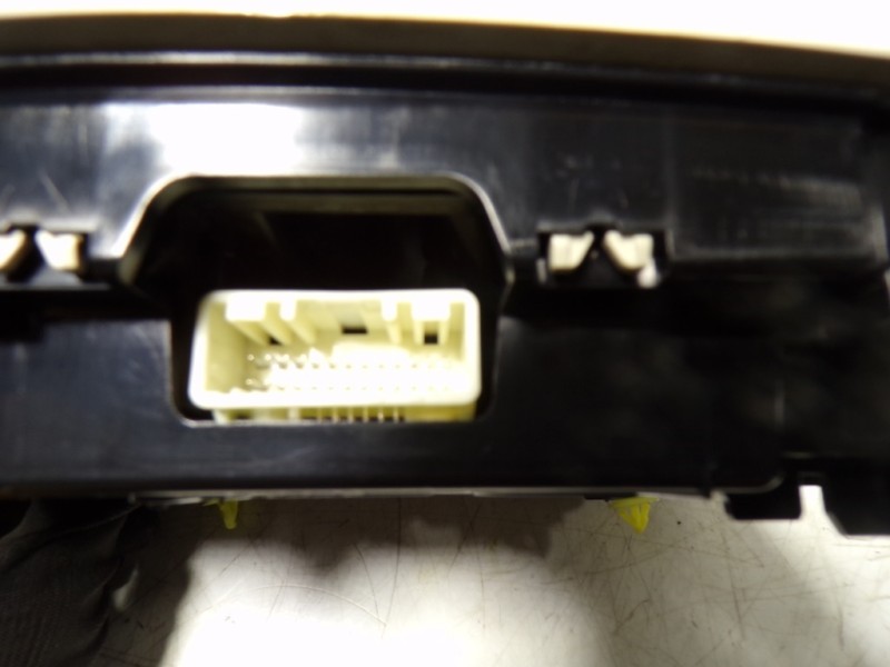 Recambio de piloto interior para lexus nx 300h 2wd referencia OEM IAM 8120878260A0  