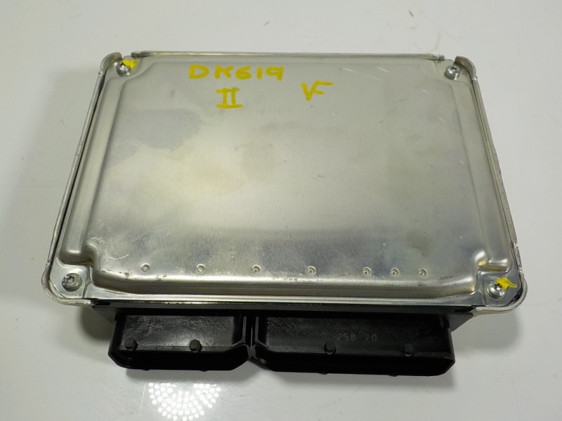 Recambio de centralita motor uce para bentley continental gt supersports referencia OEM IAM 07C906018GH 07C906018GG 07C906018GG