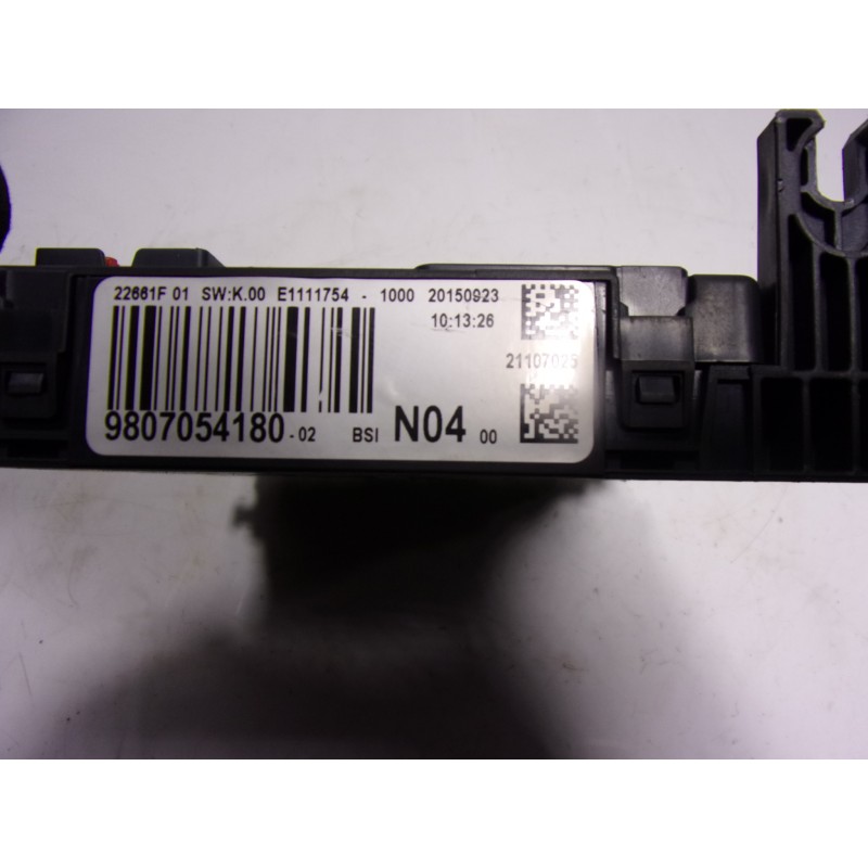 Recambio de caja reles / fusibles para peugeot 308 1.2 12v e-thp referencia OEM IAM 1610807880 9807054180 1669607480