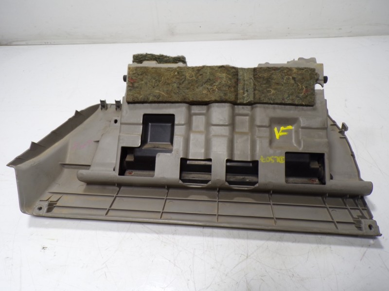 Recambio de guantera para nissan patrol gr (y61) 3.0 16v turbodiesel cat referencia OEM IAM 68500VC801  