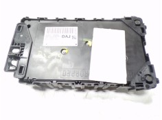 Recambio de caja reles / fusibles para ford mondeo lim. trend referencia OEM IAM 2001465 A2C7438261050 A2C7438261050 2