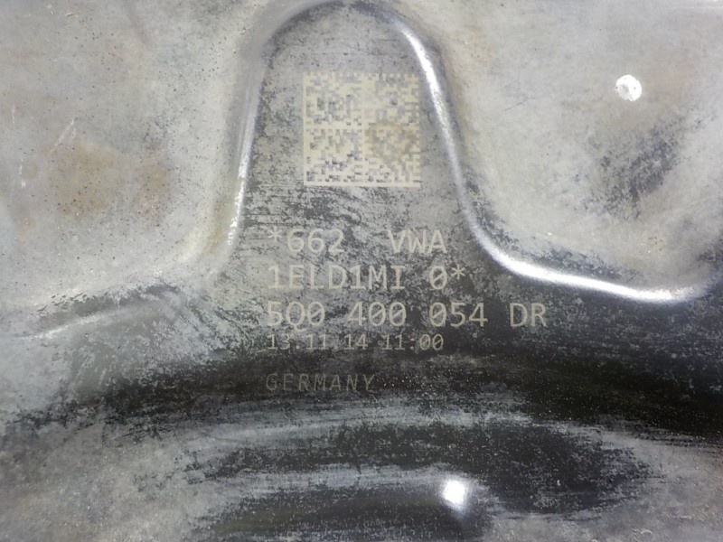 Recambio de mangueta delantera derecha para volkswagen golf vii variant 1.6 tdi dpf referencia OEM IAM 5Q0407256Q 5Q0400054DR 