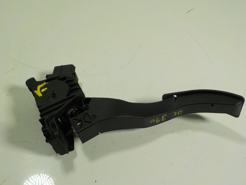 Recambio de potenciometro pedal para volkswagen golf vii variant 2.0 tdi referencia OEM IAM 5Q1723503H 5Q1723503H 