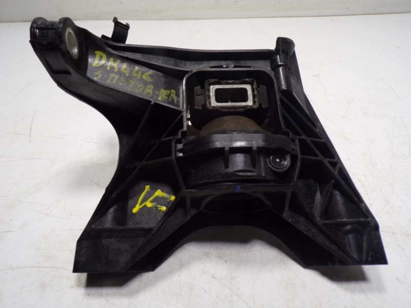 Recambio de soporte motor derecho para toyota proace city 1.5 dci referencia OEM IAM   