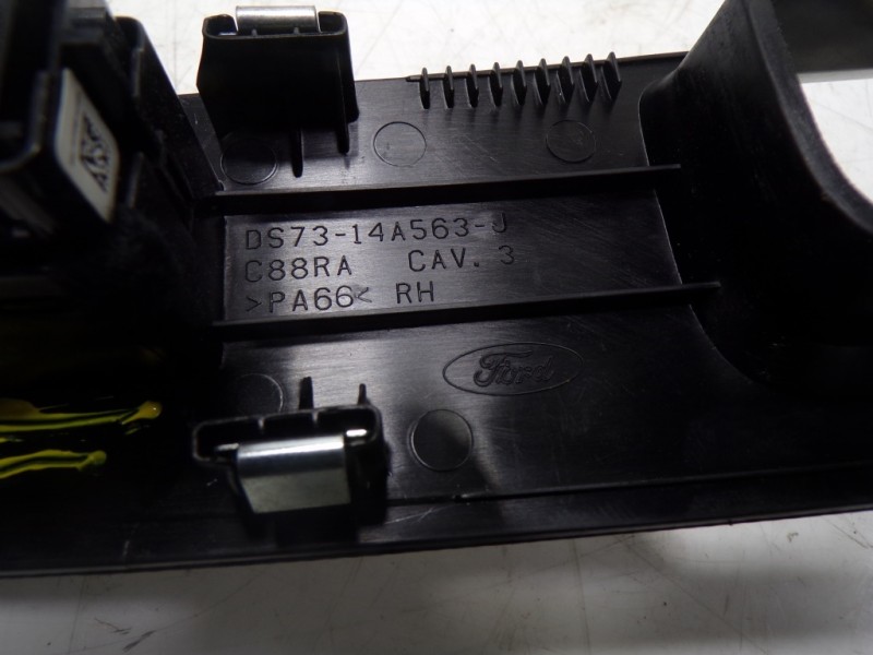 Recambio de mando elevalunas delantero derecho para ford mondeo lim. trend referencia OEM IAM 1946782 DS7314A563J 