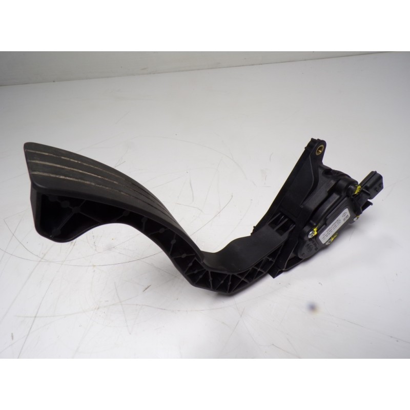 Recambio de potenciometro pedal para dacia sandero 1.0 12v cat referencia OEM IAM 180022703R 180022703R 6PV00997803