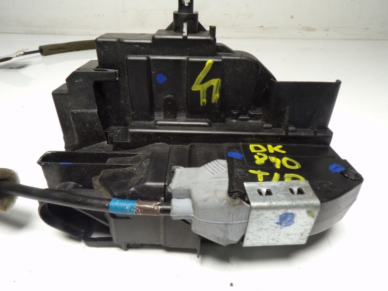 Recambio de cerradura puerta trasera derecha para nissan pulsar (c13) 1.5 turbodiesel cat referencia OEM IAM 825003ZL0A  