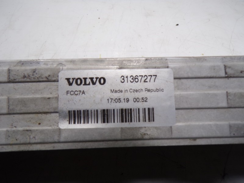 Recambio de intercooler para volvo v40 cross country 2.0 diesel cat referencia OEM IAM 31367277 31367277 