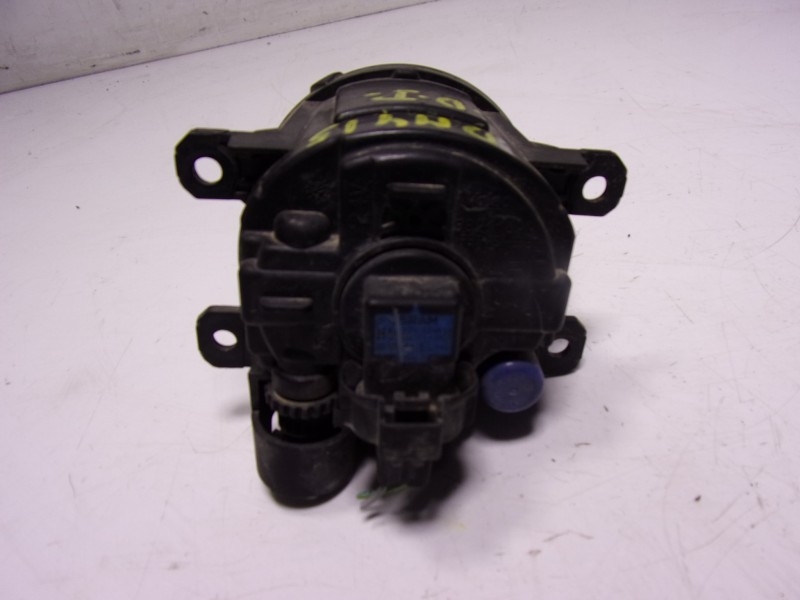 Recambio de faro antiniebla izquierdo para peugeot 308 1.2 12v e-thp referencia OEM IAM 6208Q3 89211690 