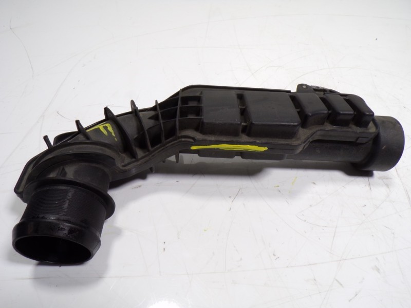 Recambio de tubo intercooler para peugeot 308 sw 1.5 blue-hdi fap referencia OEM IAM 9810958280  