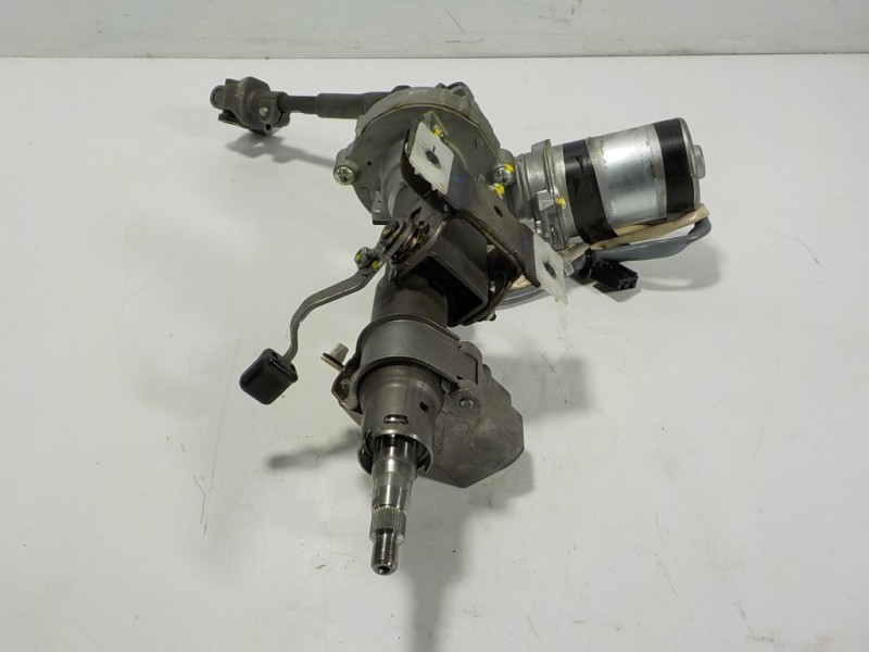 Recambio de columna direccion para toyota yaris hybrid active referencia OEM IAM 4520A0D061 452500D194 V1608001013