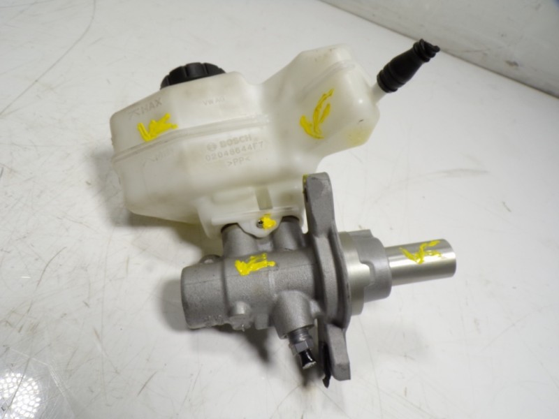 Recambio de bomba freno para seat leon sportstourer (kl8) fr referencia OEM IAM 3Q1614019D 02048644P7 