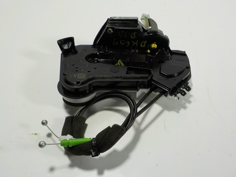 Recambio de cerradura puerta delantera izquierda para toyota corolla (e21) hybrid 90kw referencia OEM IAM 6904002491  