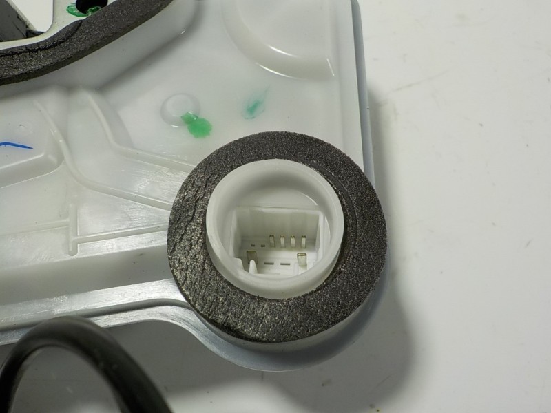 Recambio de cerradura puerta delantera izquierda para toyota corolla (e21) hybrid 90kw referencia OEM IAM 6904002491  