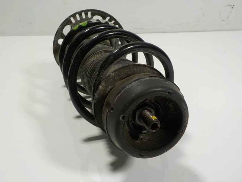Recambio de amortiguador delantero izquierdo para skoda fabia combi 1.0 tsi referencia OEM IAM 6R0413031BF  