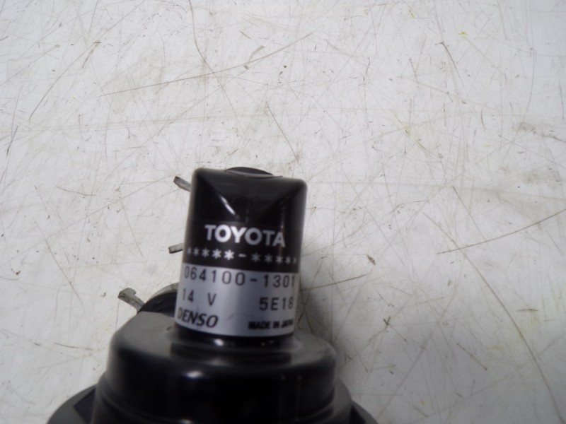 Recambio de motor electrico de agua para lexus nx 300h 2wd referencia OEM IAM 8720048110 0641001301 