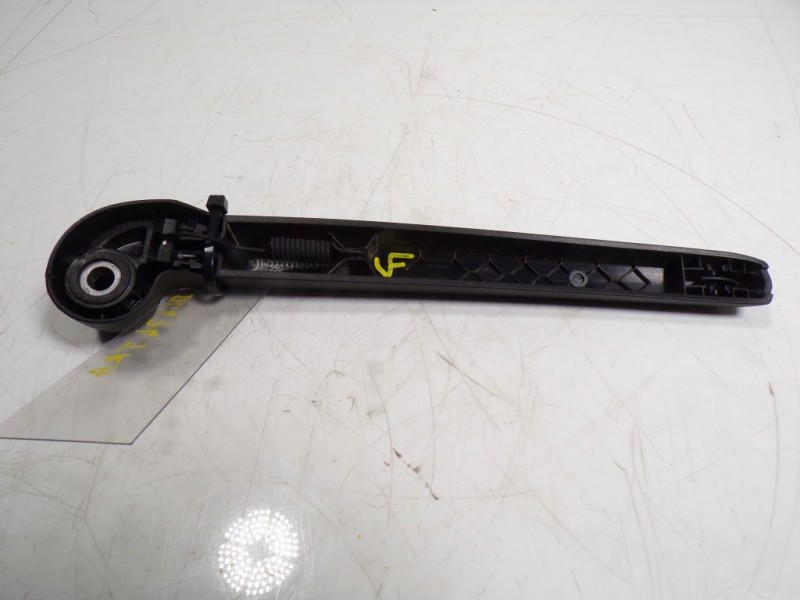 Recambio de brazo limpia trasero para seat leon sportstourer (kl8) fr referencia OEM IAM 5FE9557079B9  