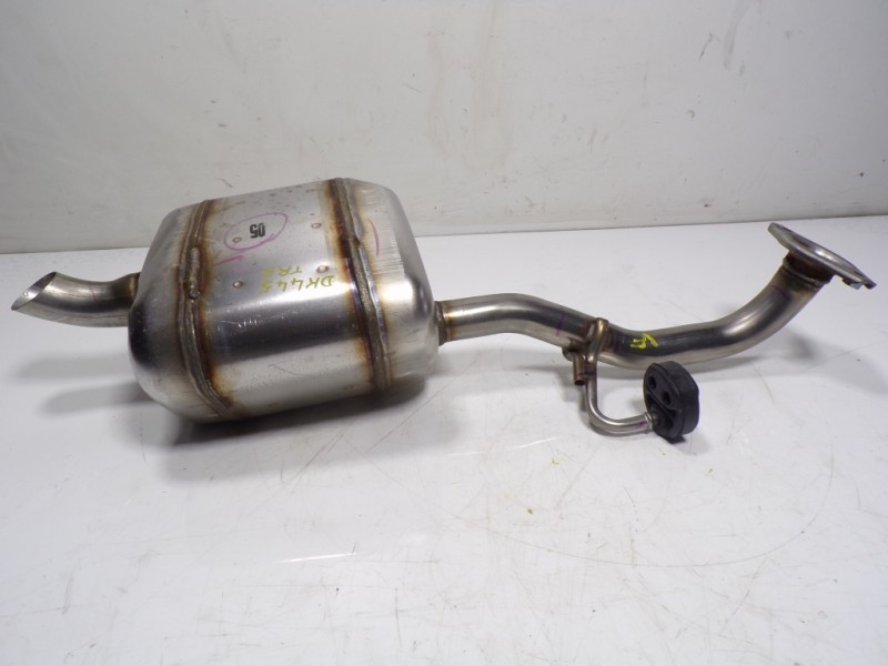 Recambio de tubo escape trasero para toyota yaris 1.5 vvti hev referencia OEM IAM 17430K0050  