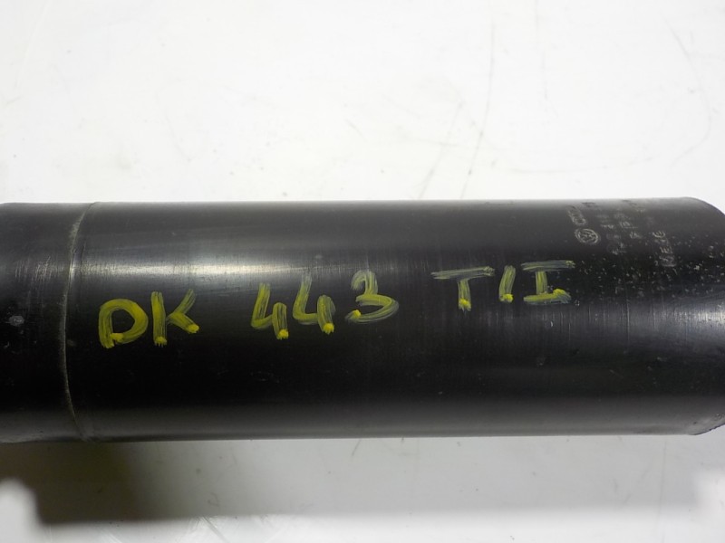 Recambio de amortiguador trasero izquierdo para skoda fabia combi 1.0 tsi referencia OEM IAM 6C0513025AL 6C0512011AK 