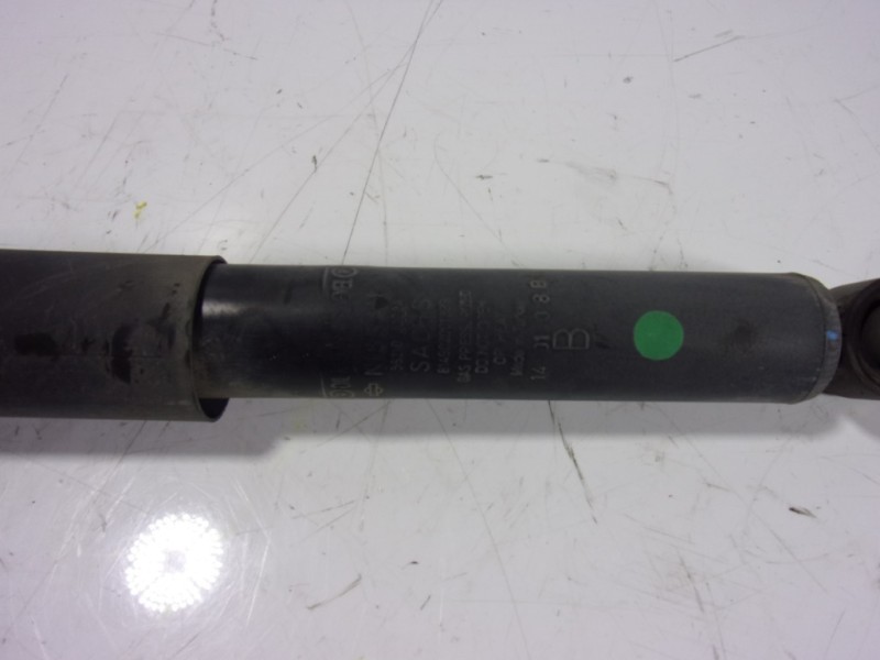 Recambio de amortiguador trasero izquierdo para nissan qashqai (j10) tekna referencia OEM IAM E6210JD02A 55210JD00A 