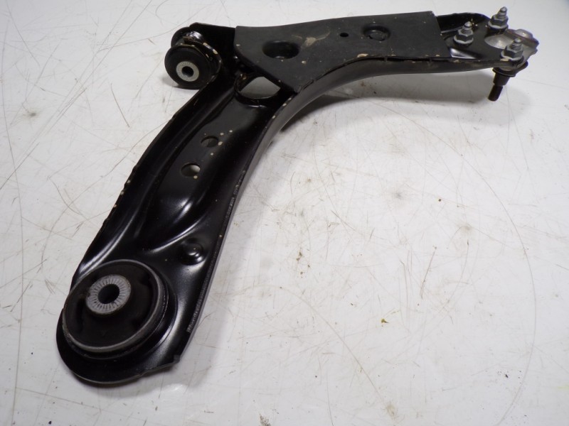 Recambio de brazo suspension inferior delantero izquierdo para seat leon sportstourer (kl8) fr referencia OEM IAM 5WA407151A  