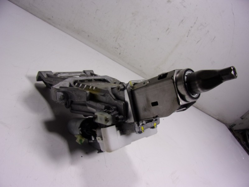 Recambio de columna direccion para land rover new discovery l462 3.0 d referencia OEM IAM LR081615 HPLA3C529AC 