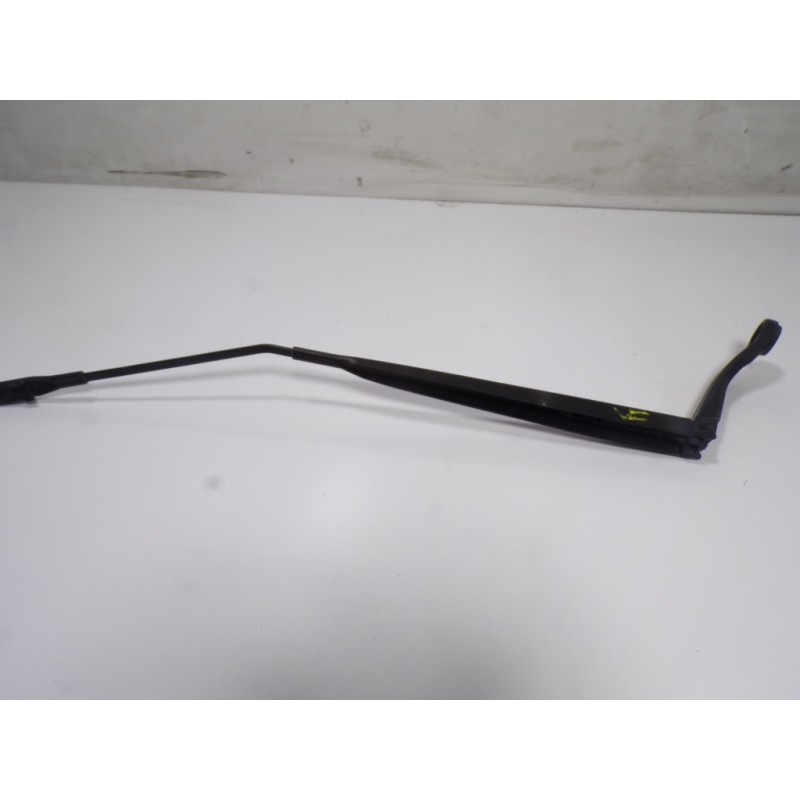 Recambio de brazo limpia delantero derecho para nissan qashqai (j10) tekna referencia OEM IAM 28886JD900  