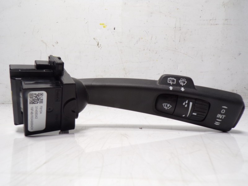 Recambio de mando limpia para volvo v40 cross country 2.0 diesel cat referencia OEM IAM 31456042 31456042 