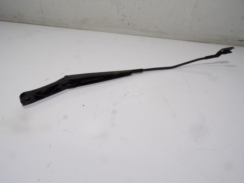 Recambio de brazo limpia delantero derecho para seat toledo (kg3) 1.6 tdi referencia OEM IAM 5JB955410  