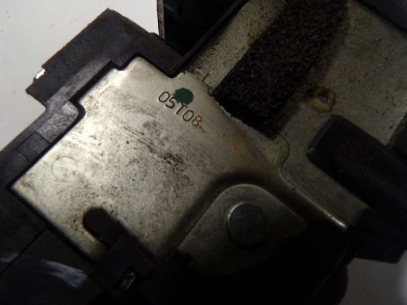 Recambio de cerradura puerta delantera izquierda para nissan qashqai (j10) tekna referencia OEM IAM 80501JD900 P32LFLC 