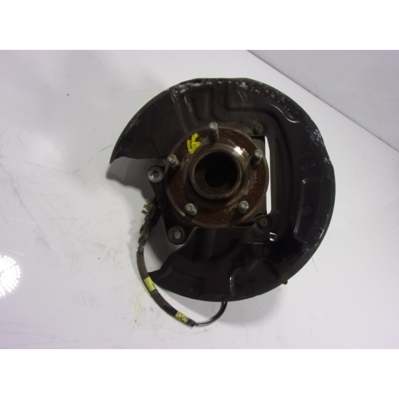 Recambio de mangueta trasera izquierda para ford mondeo lim. trend referencia OEM IAM 2318391  