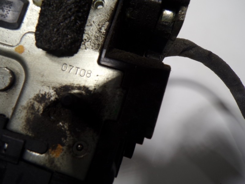 Recambio de cerradura puerta trasera derecha para nissan qashqai (j10) tekna referencia OEM IAM 82500JD900 P32LRRC 