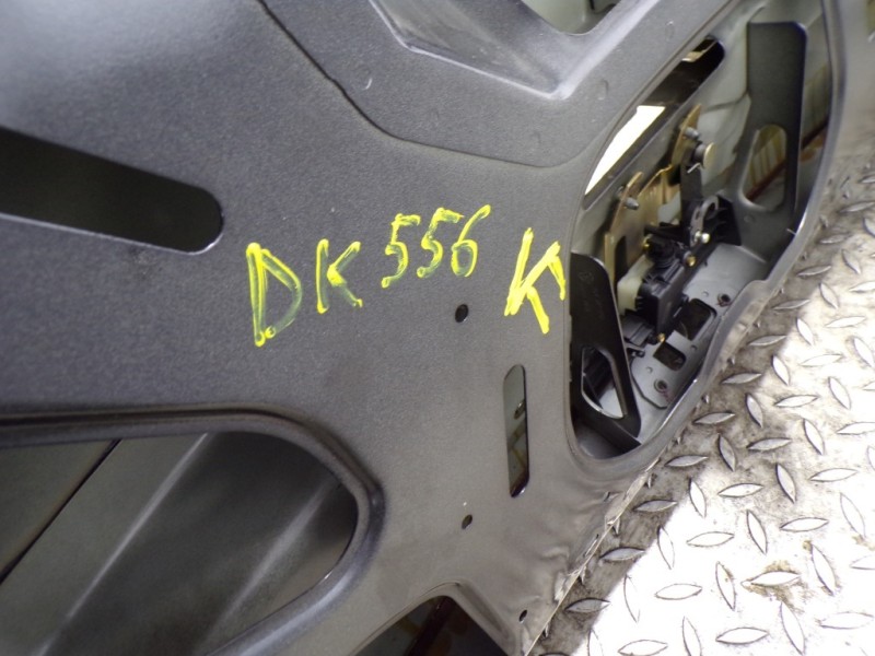 Recambio de porton trasero para volkswagen touareg (7l6) 3.0 v6 tdi dpf referencia OEM IAM 7L6827025AS  