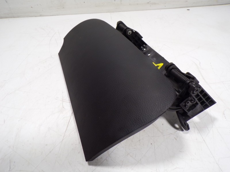 Recambio de guantera para lancia voyager (404) platinum referencia OEM IAM K1SV44DX9AG P1SV44DX9AG 