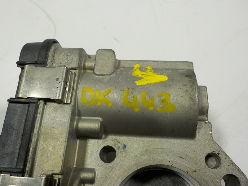 Recambio de caja mariposa para skoda fabia combi 1.0 tsi referencia OEM IAM 04C133062C 04C133062C 