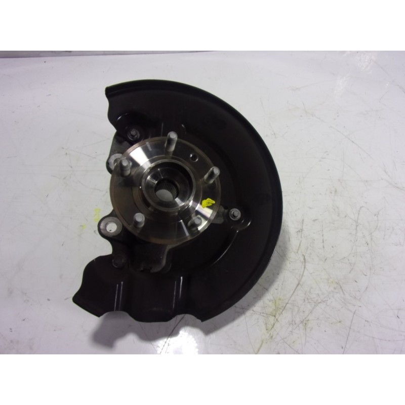 Recambio de mangueta delantera izquierda para volvo v40 cross country 2.0 diesel cat referencia OEM IAM 31387652  