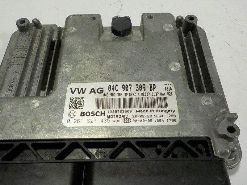 Recambio de centralita motor uce para skoda fabia combi 1.0 tsi referencia OEM IAM 04C906025CP 04C907309BP 