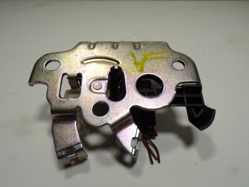 Recambio de cerradura maletero / porton para seat toledo (kg3) 1.6 tdi referencia OEM IAM 8R0827505A 8R0827305A 