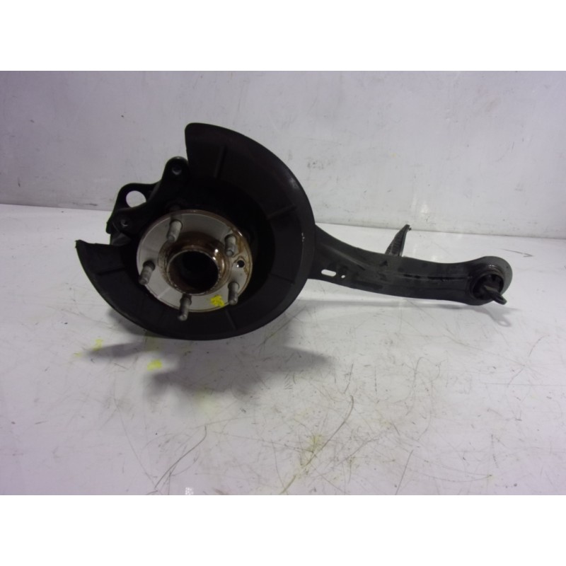 Recambio de mangueta trasera derecha para volvo v40 cross country 2.0 diesel cat referencia OEM IAM 31360695  