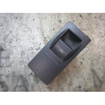 MANDO ELEVALUNAS TRASERO IZQUIERDO 3D0959858E5W8 3D0959858E 