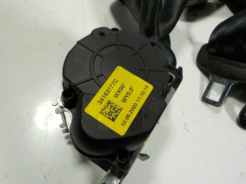 Recambio de cinturon seguridad trasero izquierdo para skoda fabia combi 1.0 tsi referencia OEM IAM 6V0857447RAA 6V0857447RAA 