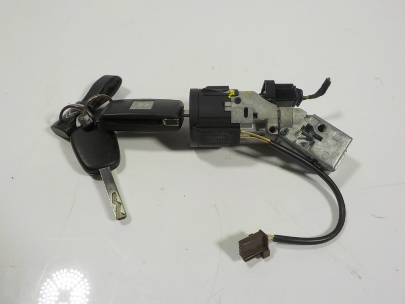 Recambio de antirrobo para citroën c3 1.2 12v e-vti referencia OEM IAM 4162VH 9663123380 