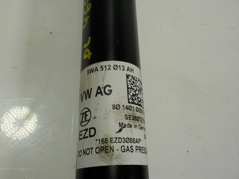 Recambio de amortiguador trasero derecho para seat leon sportstourer (kl8) 2.0 tdi referencia OEM IAM 5WA513049H 5WA512013AH 