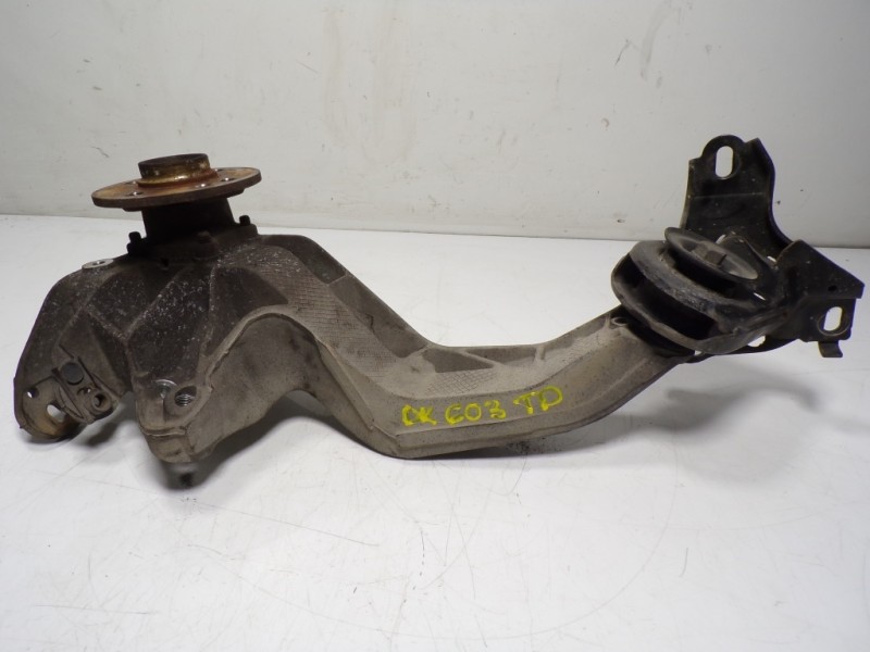 Recambio de mangueta trasera derecha para mini mini (r56) 1.6 16v referencia OEM IAM 33326795660  33416786552