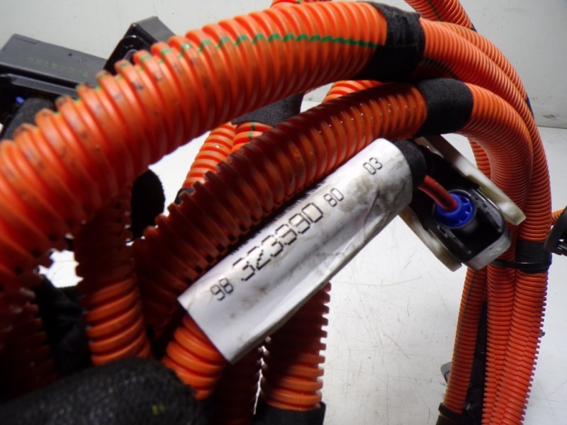 Recambio de modulo electronico para opel corsa f electric referencia OEM IAM  983239908003 