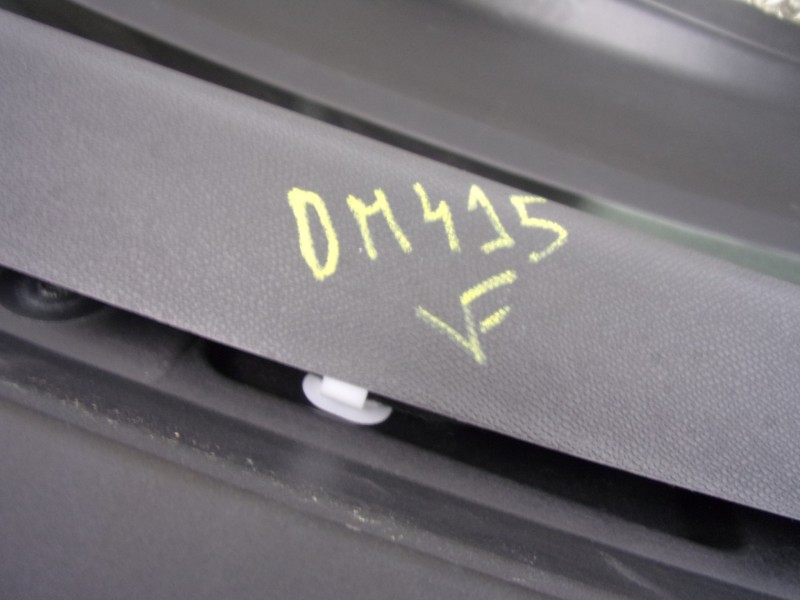 Recambio de porton trasero para peugeot 308 1.2 12v e-thp referencia OEM IAM 1610669880  