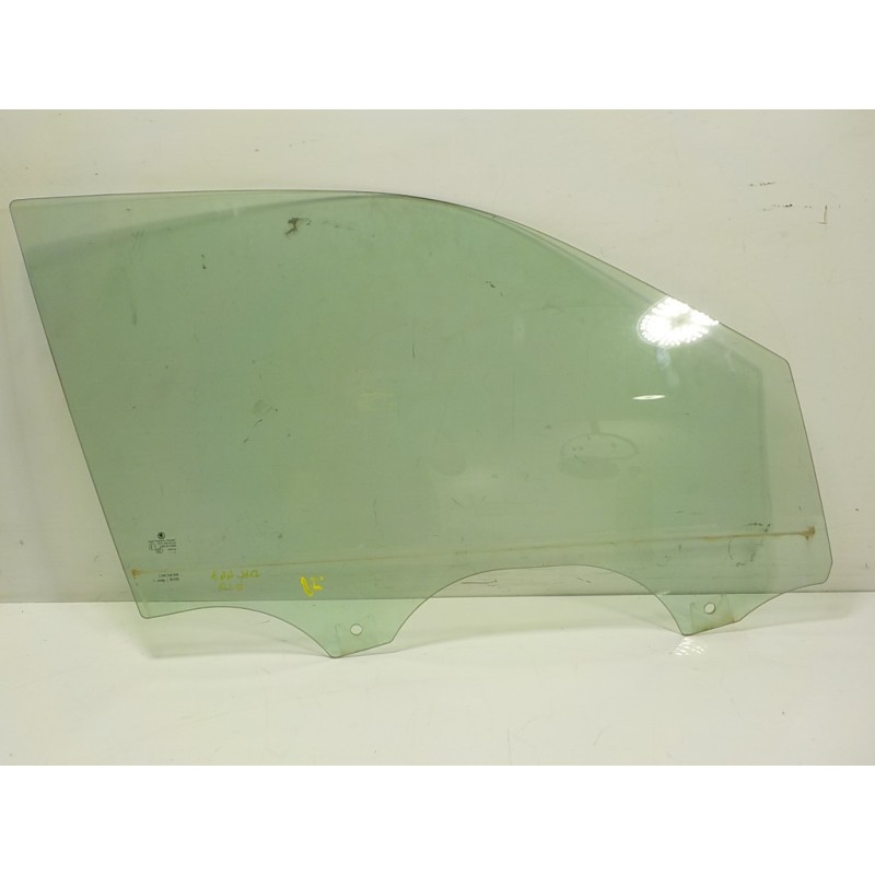 Recambio de cristal puerta delantero derecho para skoda fabia combi 1.0 tsi referencia OEM IAM 6V0845202C  