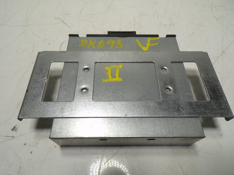 Recambio de modulo electronico para bmw serie 3 cabrio (e93) 320i referencia OEM IAM  8ES00947900 01048286901