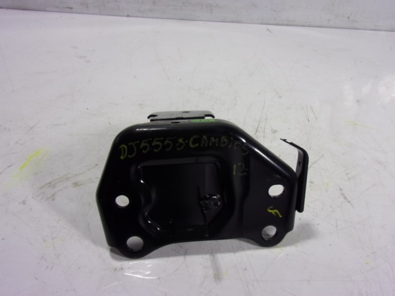 Recambio de soporte cambio para lexus nx 300h 2wd referencia OEM IAM 1237236070  